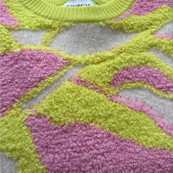 Excellent condition FRNCH Women's Sweater, size small, pink and yellow! - Picture 13 of 13